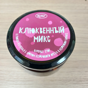 Клюква и кедровые орешки в сосновом сиропе, 240 г